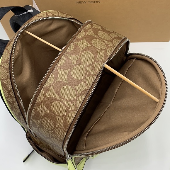 COACH NWT COURT BACKPACK IN SIGNATURE CANVAS KHAKI PALE LIME COLOR - Picture 15 of 16